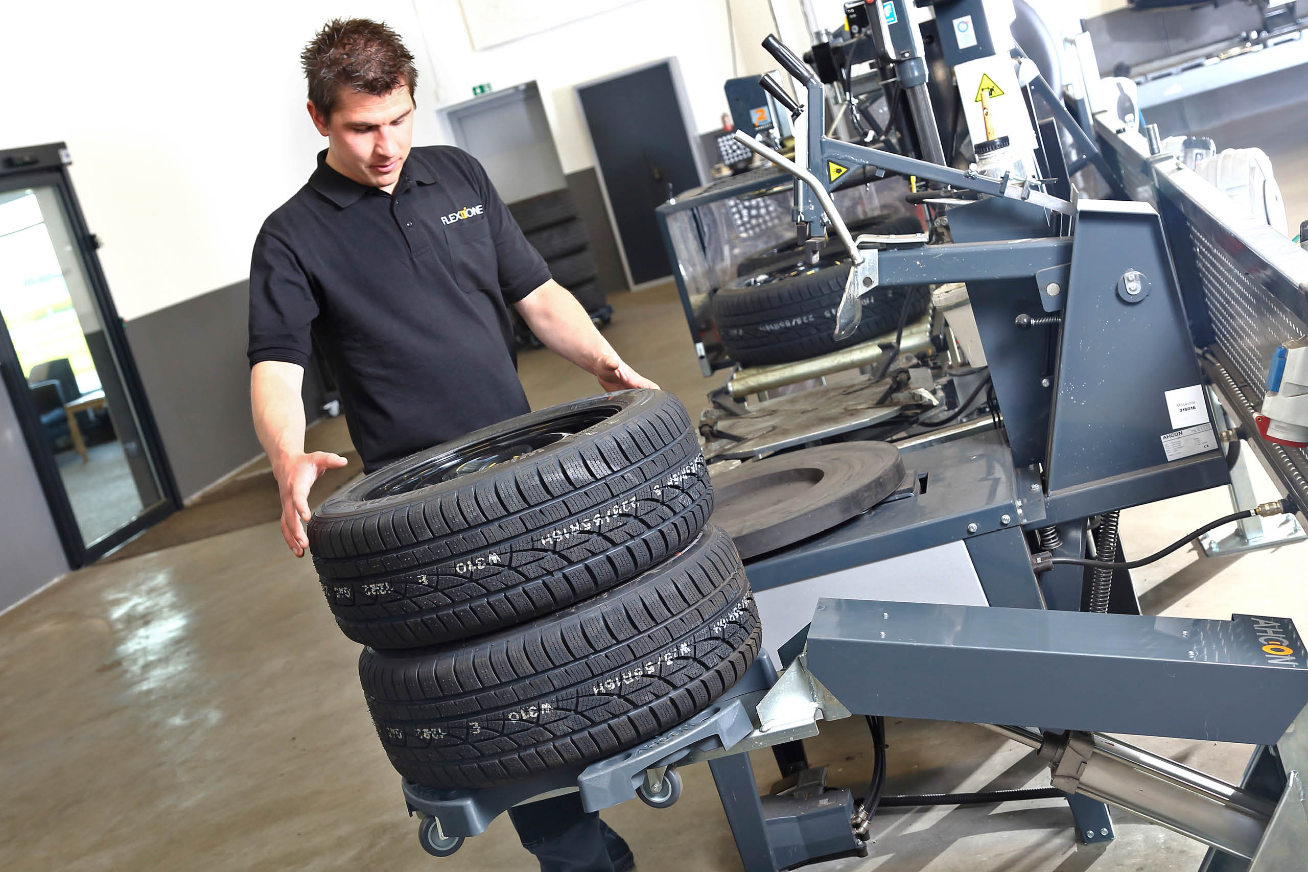 Wheel Trolley Lift