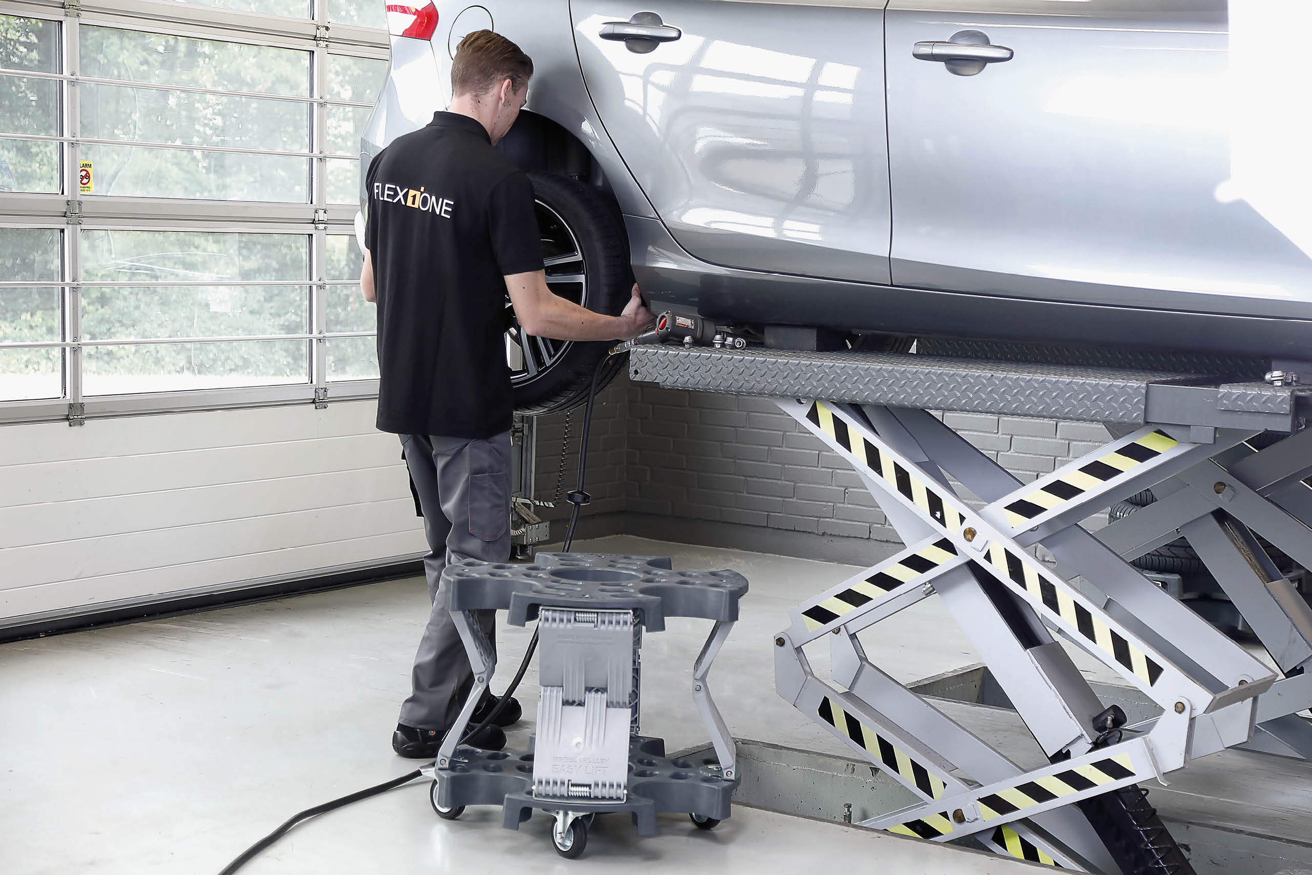 Wheel Trolley Easy Lift